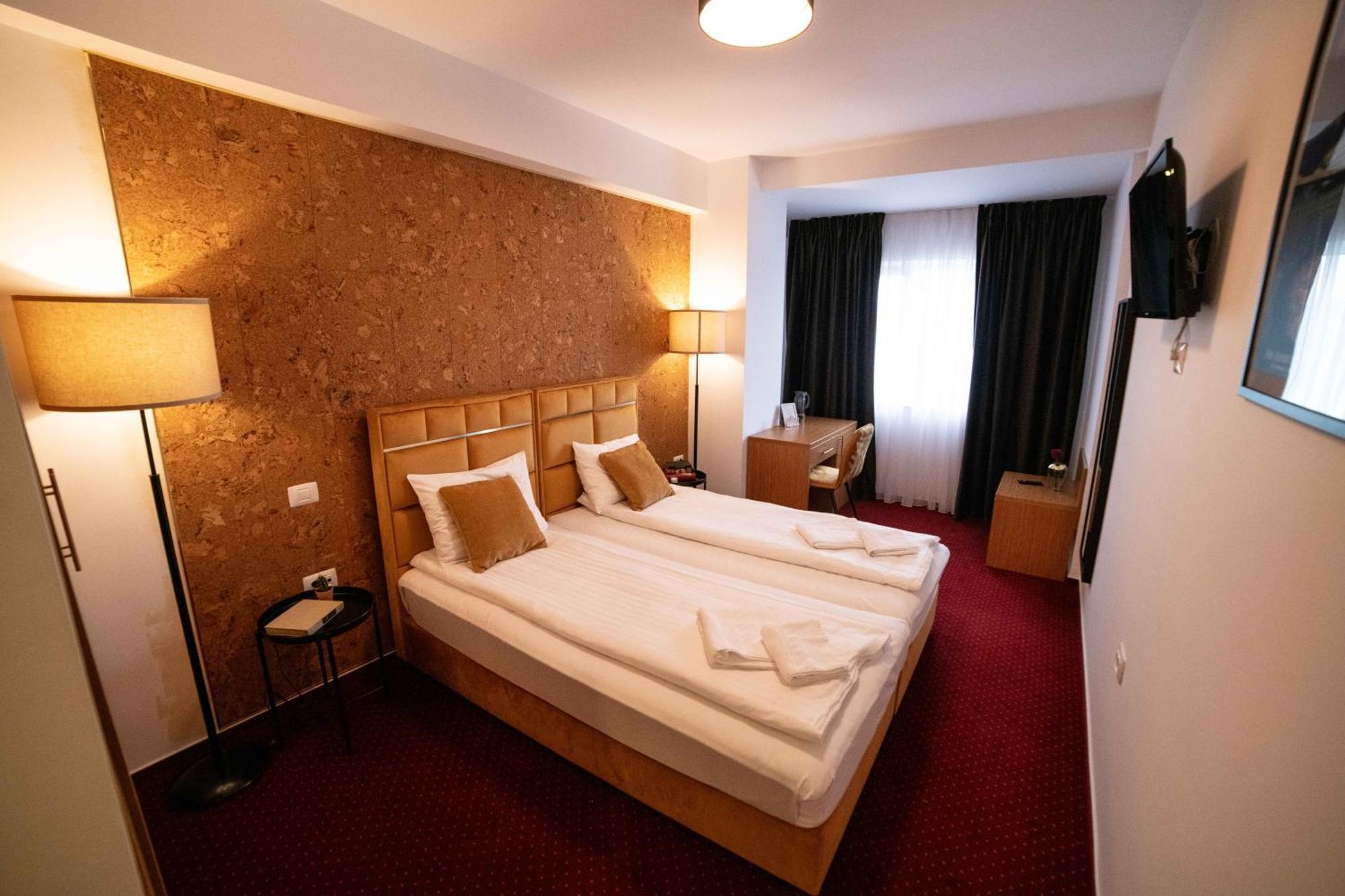 Bucharest Airport Accomodation Aparthotel Otopeni Exteriör bild