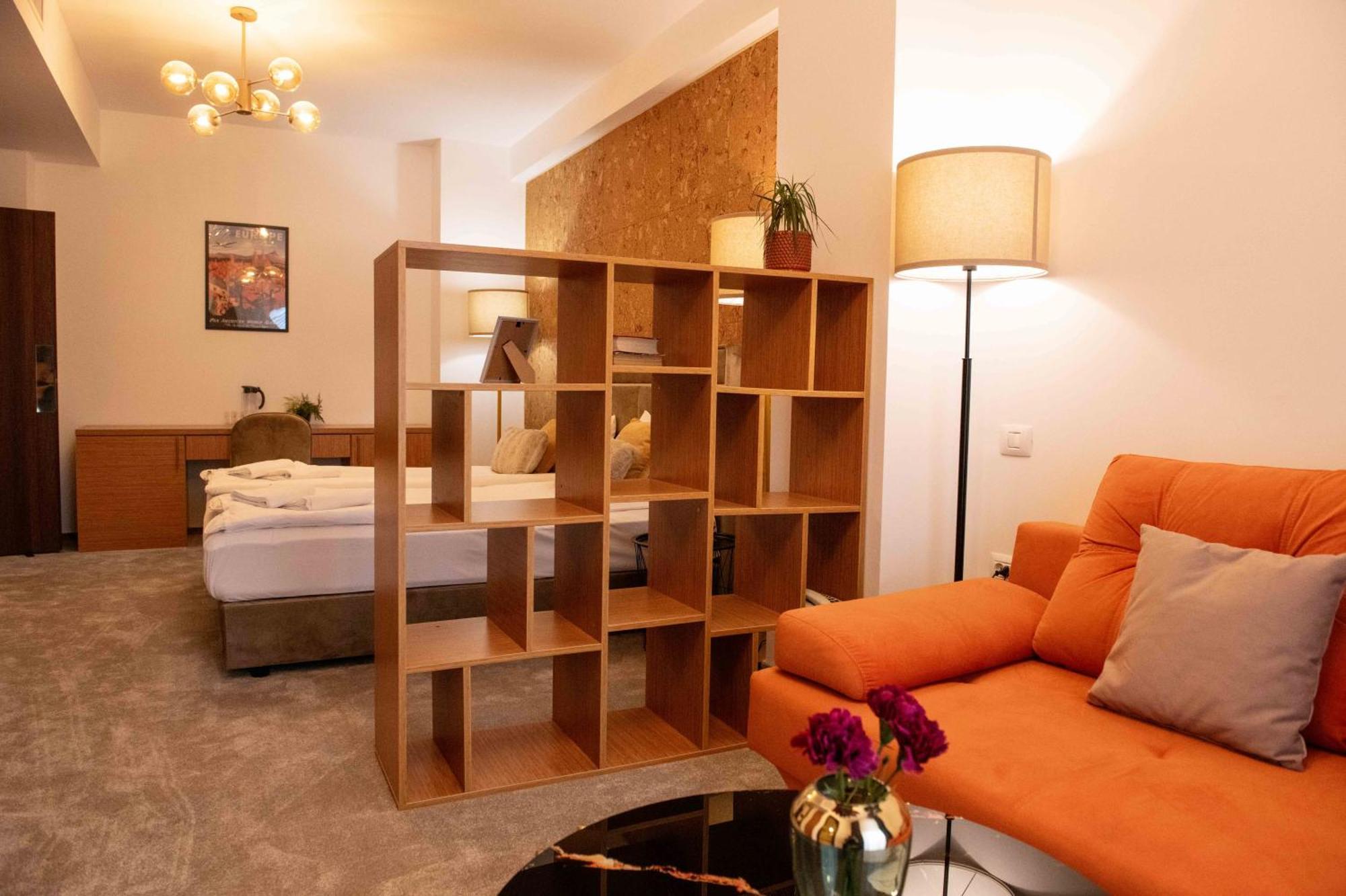 Bucharest Airport Accomodation Aparthotel Otopeni Exteriör bild