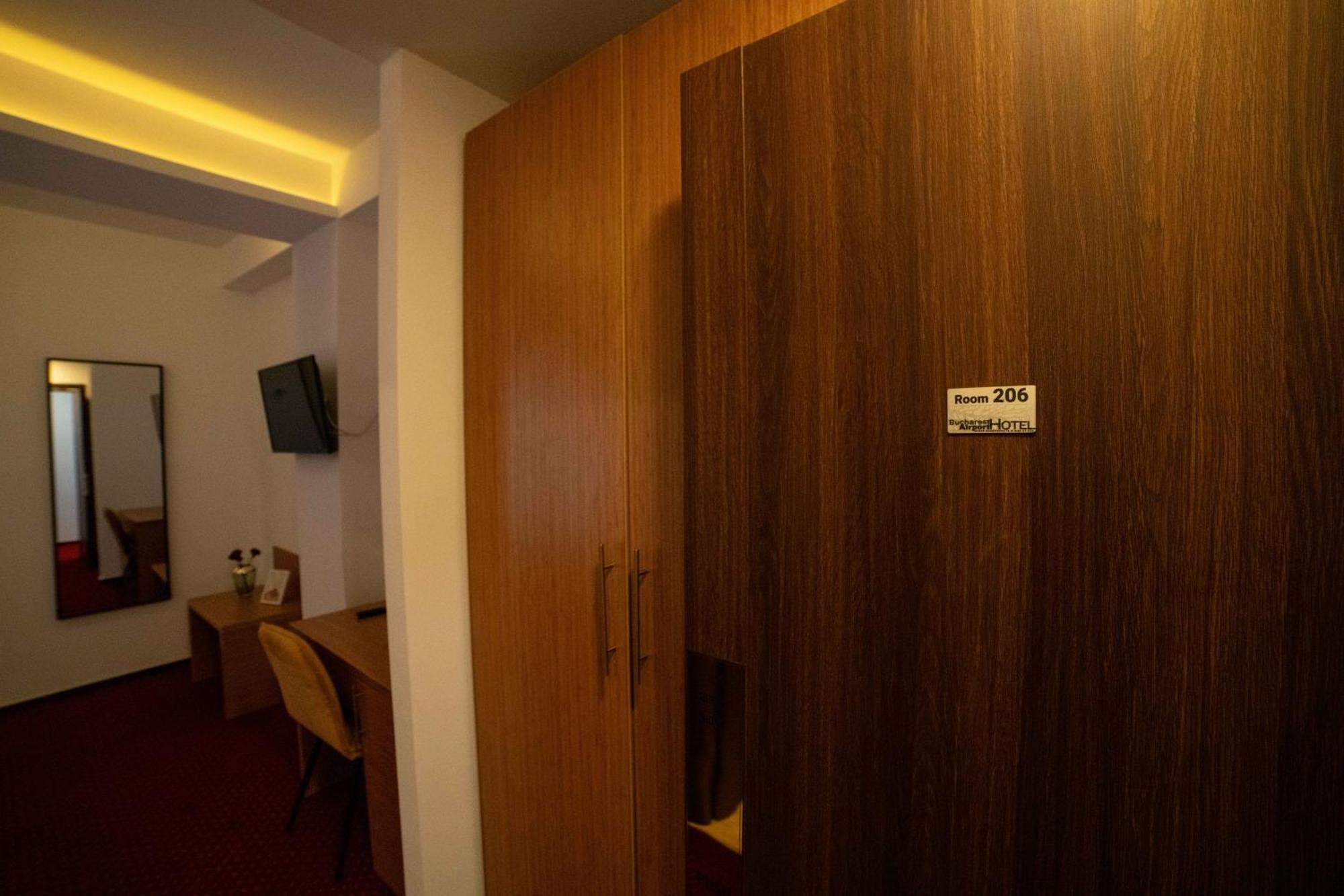 Bucharest Airport Accomodation Aparthotel Otopeni Exteriör bild