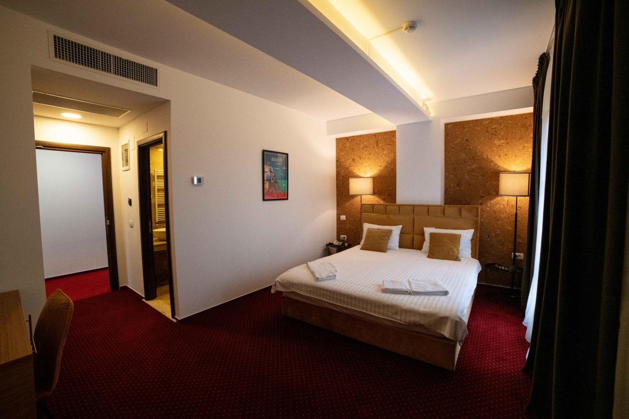 Bucharest Airport Accomodation Aparthotel Otopeni Exteriör bild